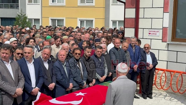 Muhtar Mustafa Gündoğdu dualarla toprağa verildi