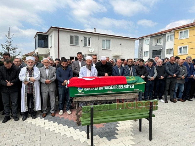Muhtar Mustafa Gündoğdu dualarla toprağa verildi