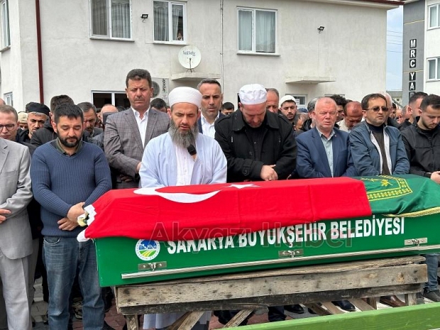 Muhtar Mustafa Gündoğdu dualarla toprağa verildi