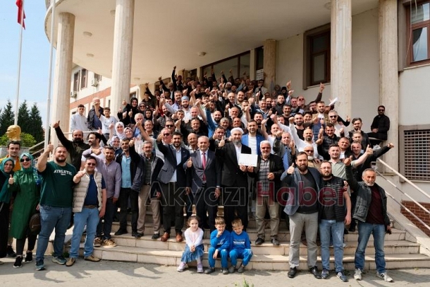 Karapürçek'te Mehmet Murat Çoruhlu dönemi resmen başladı