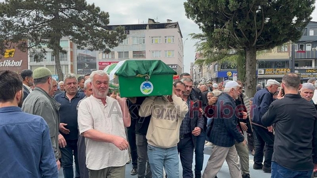 Turgay Özcan defnedildi