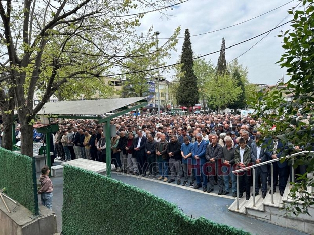 Turgay Özcan defnedildi