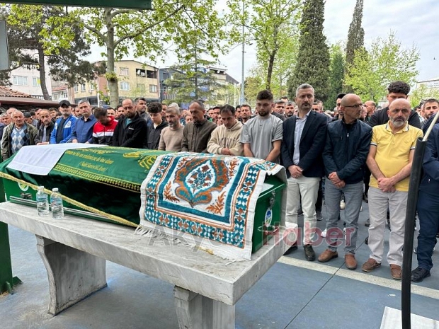 Turgay Özcan defnedildi