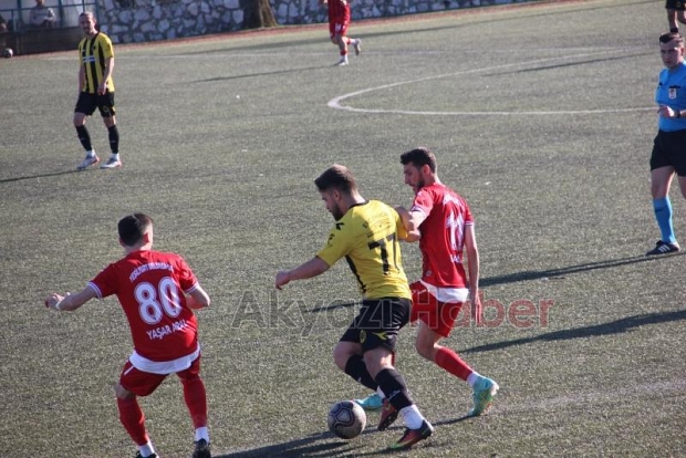 As Akyazıspor 0 Yeşilyurtspor 2