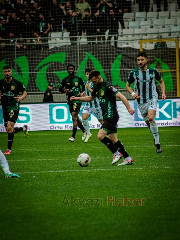 Giresunspor 2 Sakaryaspor 3