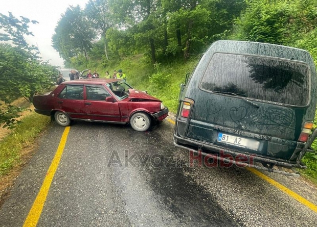 Yağış Kazayı Beraberinde Getirdi 3 Yaralı