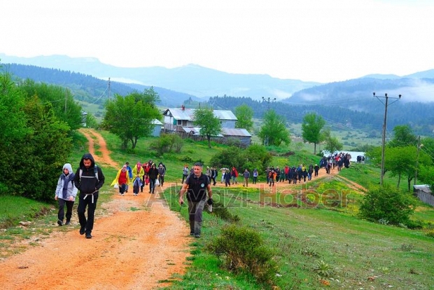 Sakarya'da doğa yürüyüşleri başladı