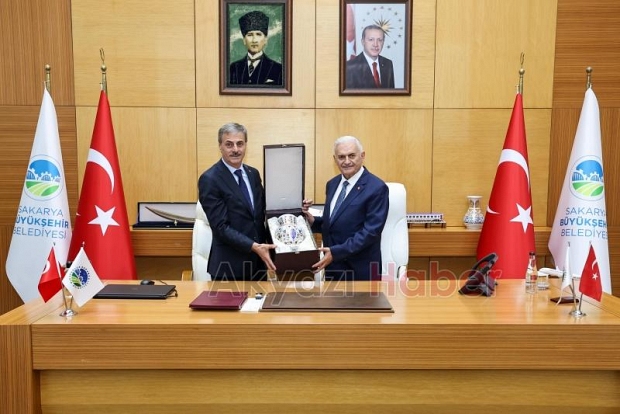 Binali Yıldırım Büyükşehir'de