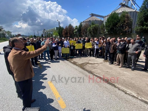 Akyazıda 40 yıllık koku isyanı