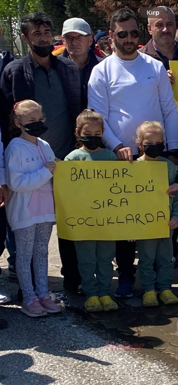 Akyazıda 40 yıllık koku isyanı