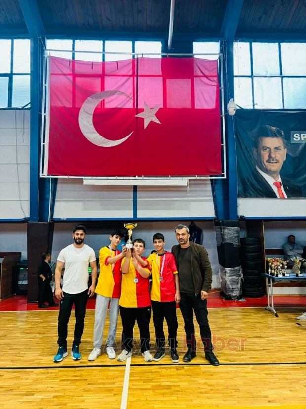 Akyazı Da 2023-2024 2. Küme Okul Sporları Masa Tenisi Müsabakaları Şenlik Havasında Geçti!