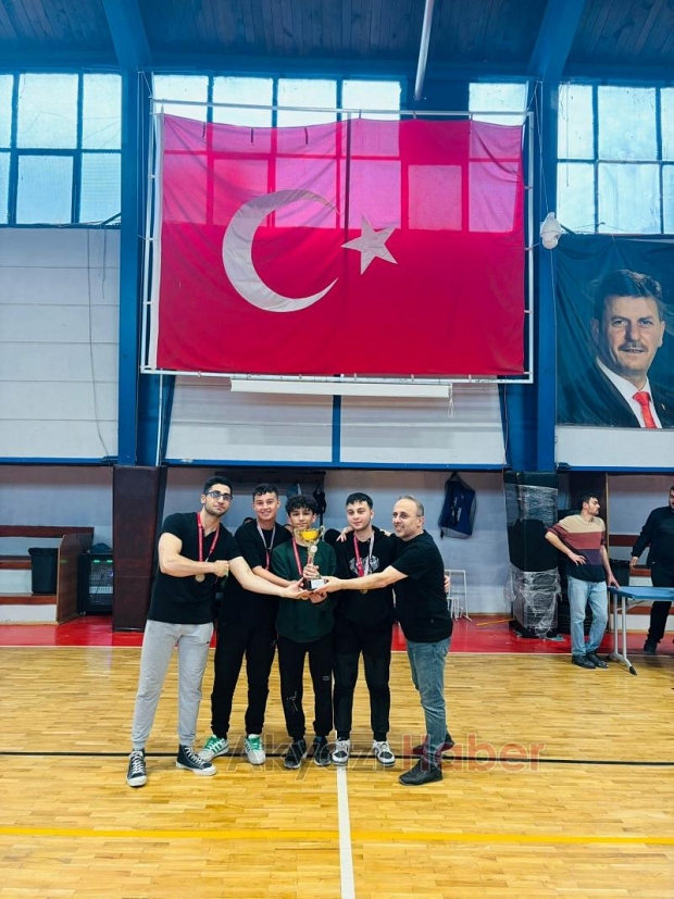 Akyazı Da 2023-2024 2. Küme Okul Sporları Masa Tenisi Müsabakaları Şenlik Havasında Geçti!