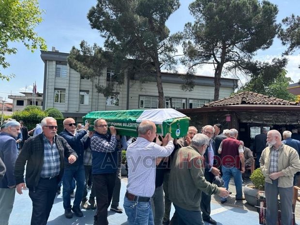 Yaver Şenyüz defnedildi.