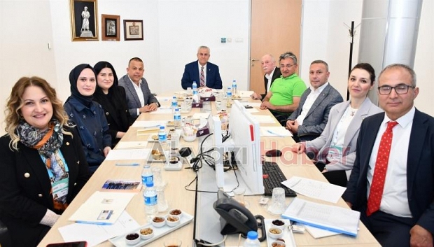 ATSO Başkanı Bayraktar ve Meclis Başkanı Başer, TOBB Genel Kurulu'na katıldı