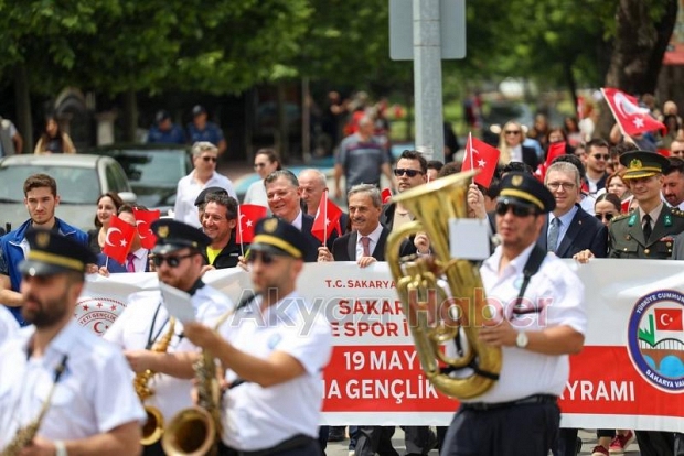 19 Mayıs Sakarya'da coşkuyla kutlandı