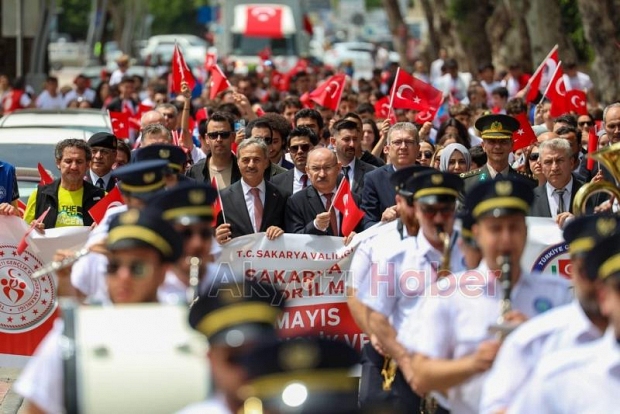 19 Mayıs Sakarya'da coşkuyla kutlandı