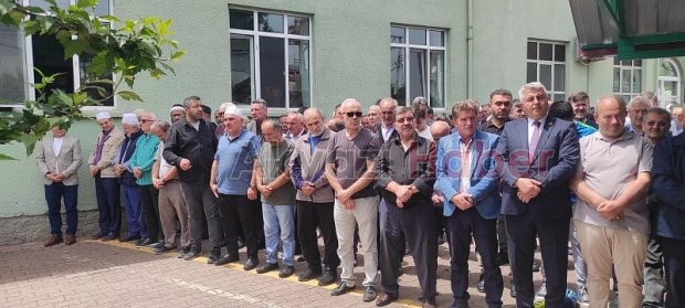 Akyazı'da yaşayan hatice ateş son yolculuğuna uğurlandı 