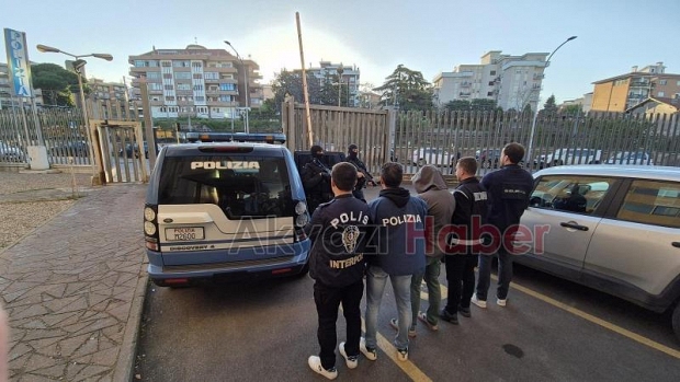 Suç örgütü liderine İtalya ve Sakarya'da operasyon