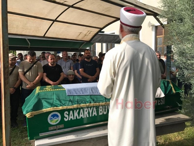 Ezzanettin Basınlı toprağa verildi