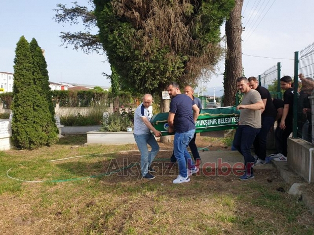 Ezzanettin Basınlı toprağa verildi