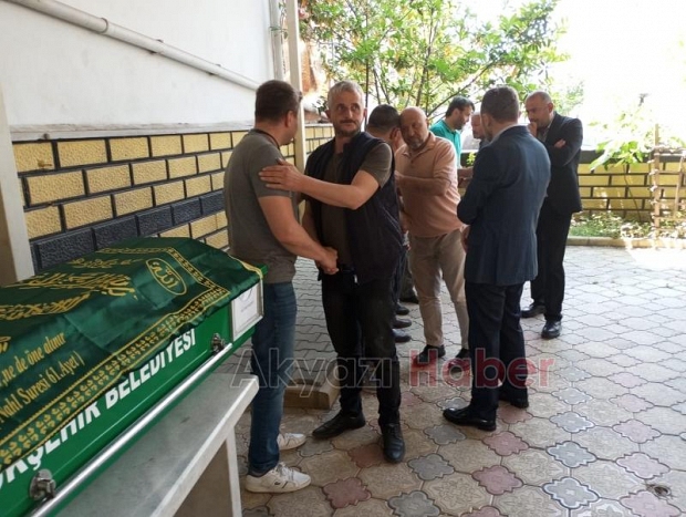 Ali Akyazıcı Defnedildi