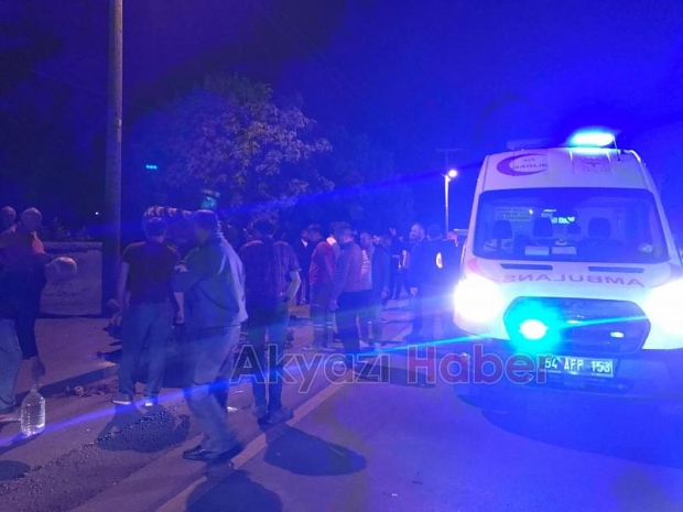 ASKF Başkanı nın Kullandığı Otomobil Traktörle Çarpıştı 1 Yaralı
