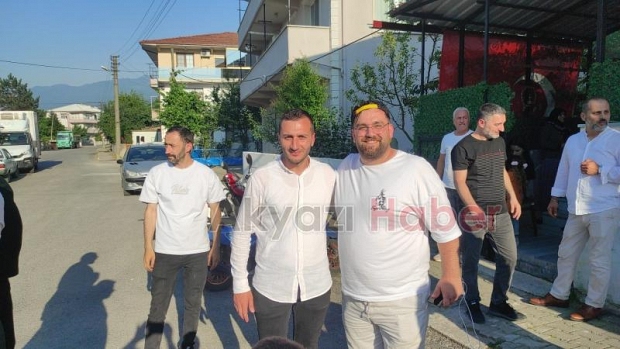 Yunus Emre Mahallesi'nde muhtarlık seçimini Ali İhsan Yıldırım kazandı