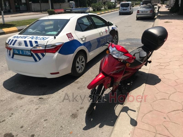Akyazıda kaza anı kamerada