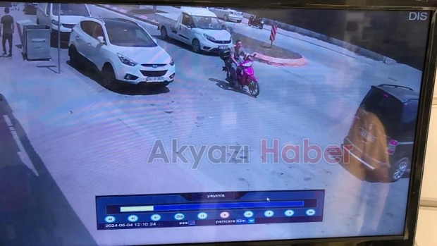 Akyazıda kaza anı kamerada