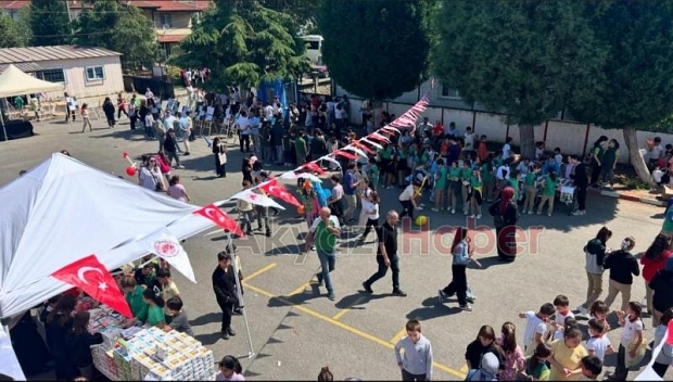 Akyazı Gençlik Derneği geleceğin iş insanları ile buluştu