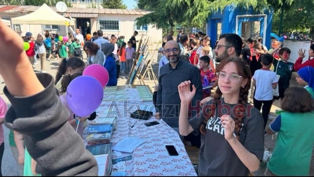Akyazı Gençlik Derneği geleceğin iş insanları ile buluştu