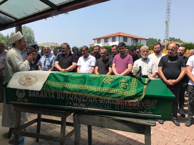 Zeki Yıldız Dualarla defnedildi