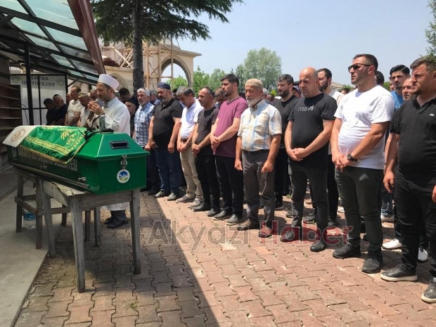 Zeki Yıldız Dualarla defnedildi