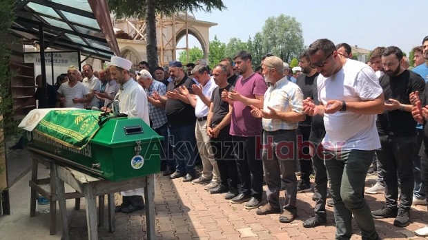 Zeki Yıldız Dualarla defnedildi