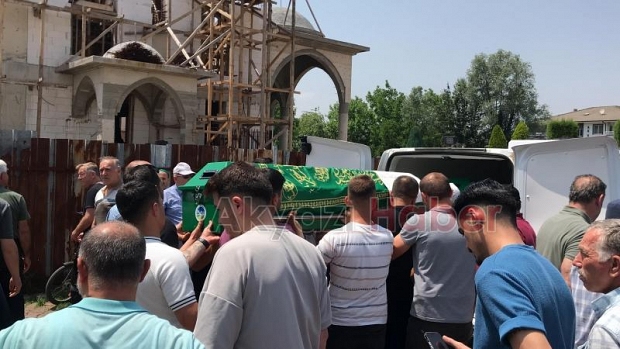 Zeki Yıldız Dualarla defnedildi