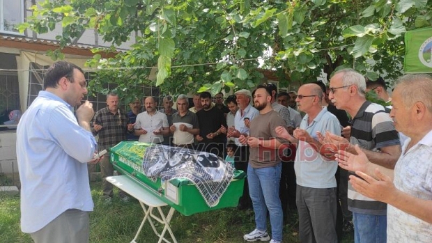 Gülinaz Avcı Defnedildi