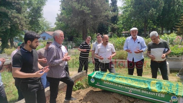 Gülinaz Avcı Defnedildi
