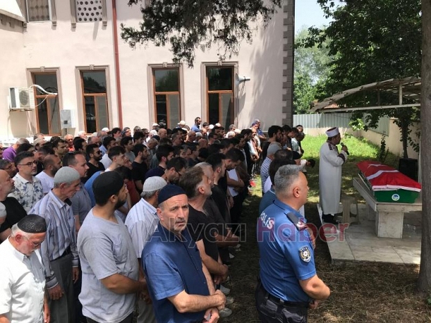 Emekli Polis memuru Halit Kılıç dualarla defnedildi