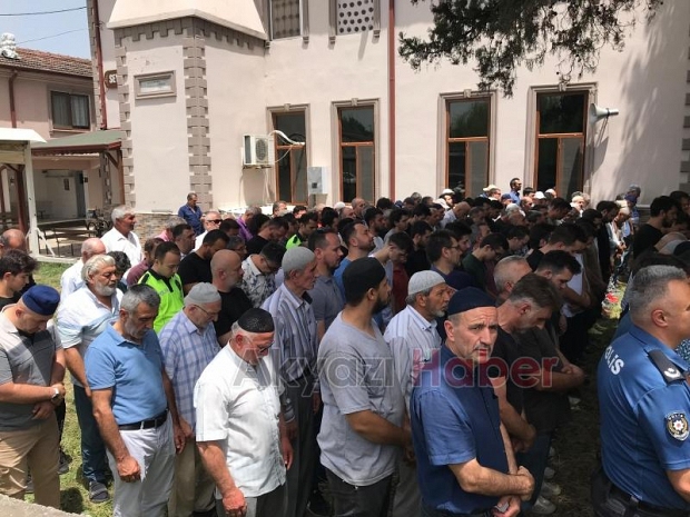 Emekli Polis memuru Halit Kılıç dualarla defnedildi