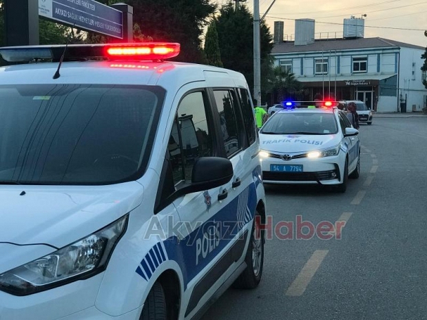 Cadde'de Seyir halindeki motosikletten düşerek yaralandı