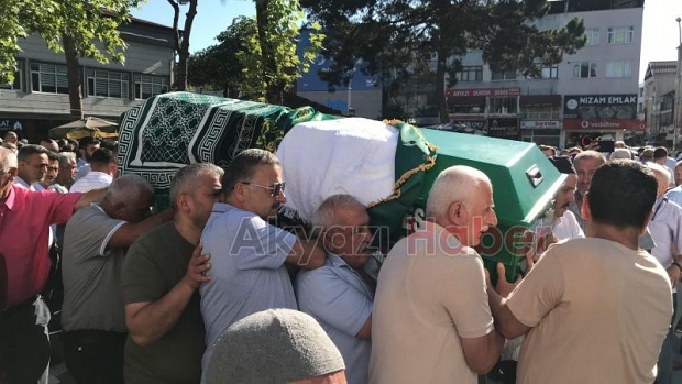 Necati Özen Defnedildi