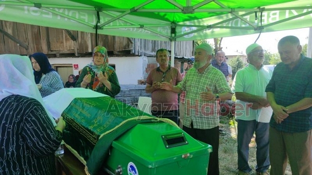 Cambaz İsmail Baytaş defnedildi.