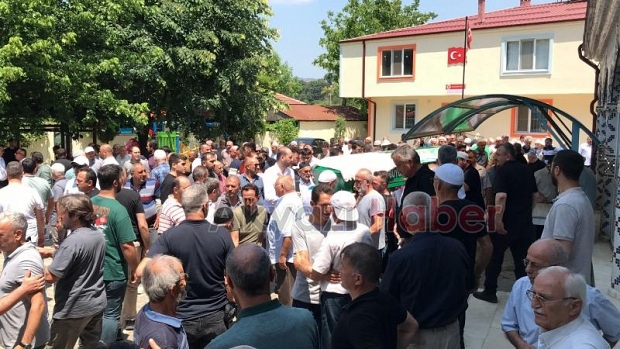Hilmi Akman Defnedildi