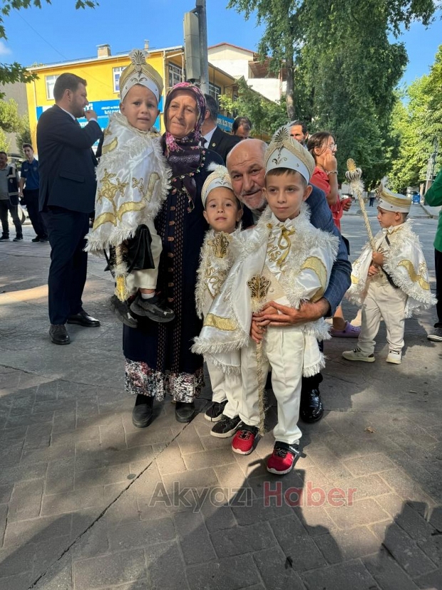 Selman Dede’yi Anma Yağlı Güreşleri ve Sünnet Şenlikleri
