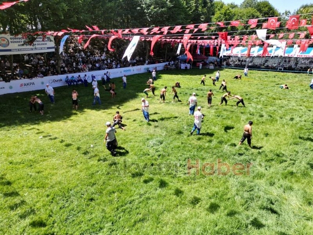 Selman Dede’yi Anma Yağlı Güreşleri ve Sünnet Şenlikleri
