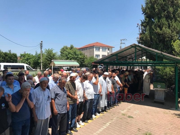 Meryem Önlütürk Defnedildi