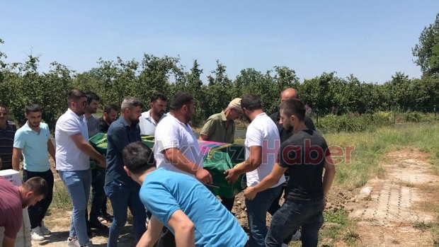 Meryem Önlütürk Defnedildi