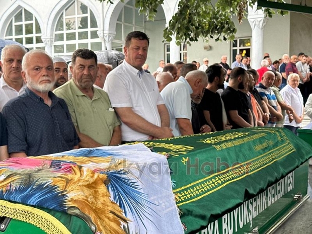 Sevim Böcek Ve Ahmet Sevencan Son yolculuklarına uğurlandı