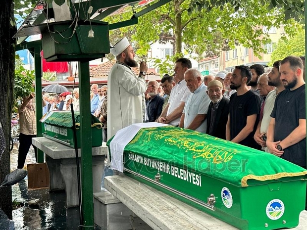 Sevim Böcek Ve Ahmet Sevencan Son yolculuklarına uğurlandı