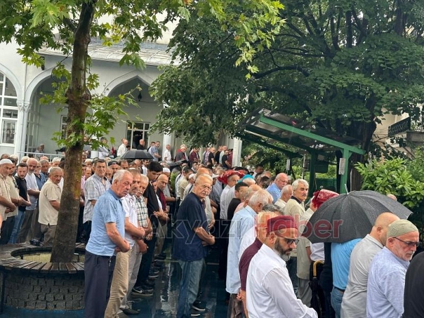 Sevim Böcek Ve Ahmet Sevencan Son yolculuklarına uğurlandı